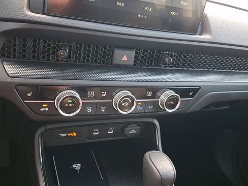 Certified 2026 Honda CR-V EX image 18