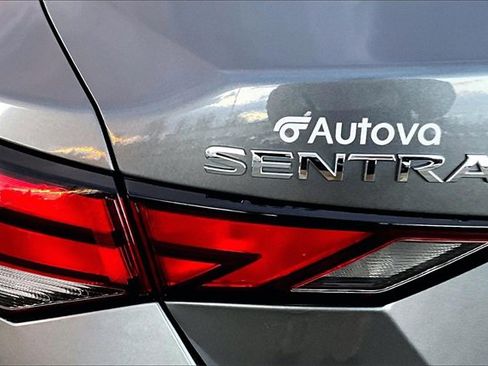 Used 2025 Nissan Sentra SV image 30