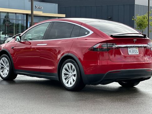 Used 2021 Tesla Model X Long Range image 6