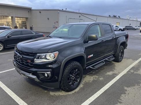 Used 2022 Chevrolet Colorado Z71 w/ Z71 Midnight Edition image 1