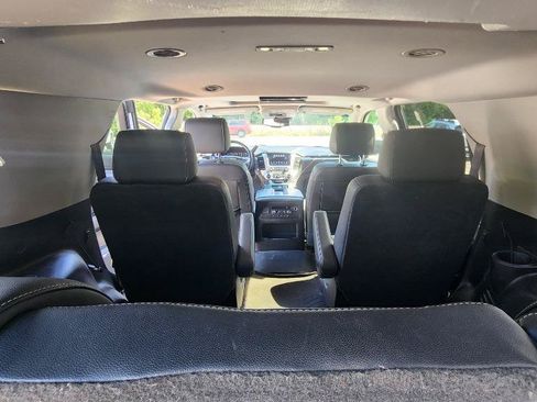 Used 2018 GMC Yukon SLT w/ Open Road Package AWD/4WD image 30