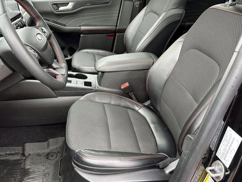 Used 2024 Ford Escape ST-Line w/ Tech Pack #1 image 18