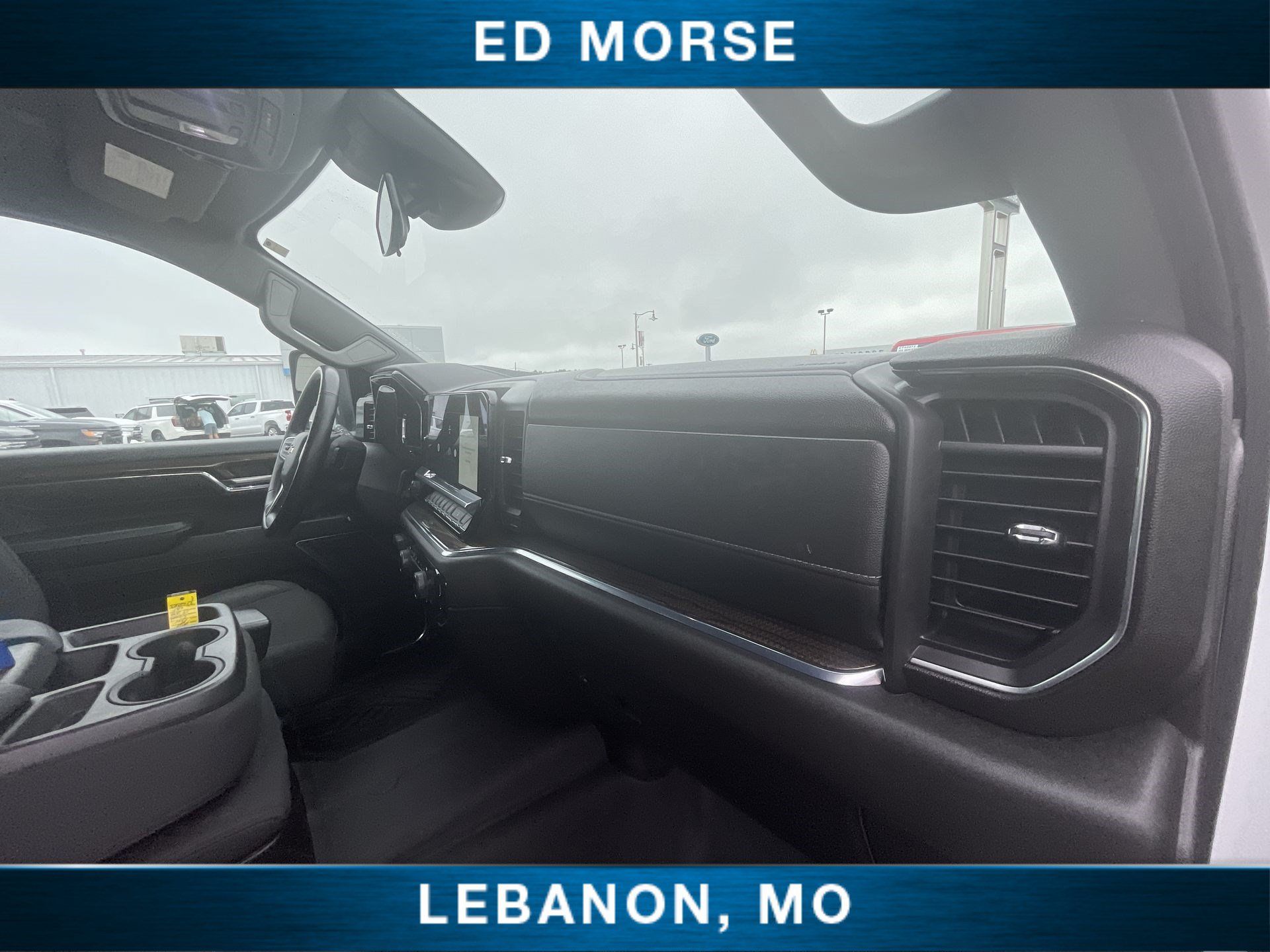 Certified 2024 Chevrolet Silverado 2500 LT AWD/4WD image 25