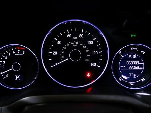 Used 2018 Honda HR-V EX image 23