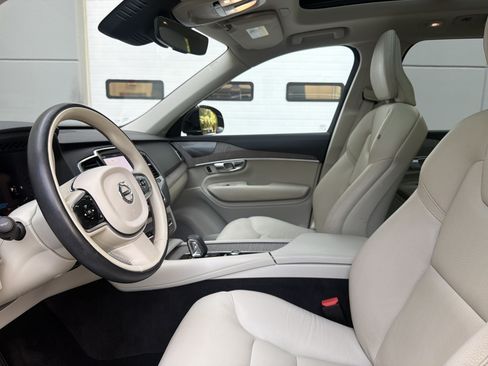 Certified 2023 Volvo XC90 B6 Plus w/ Protection Package Premier AWD/4WD image 3