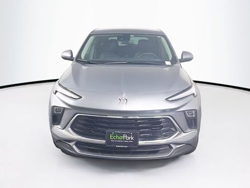 Used 2025 Buick Encore GX Preferred FWD image 2
