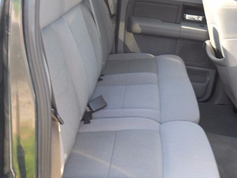 Used 2006 Ford F150 XLT AWD/4WD image 6