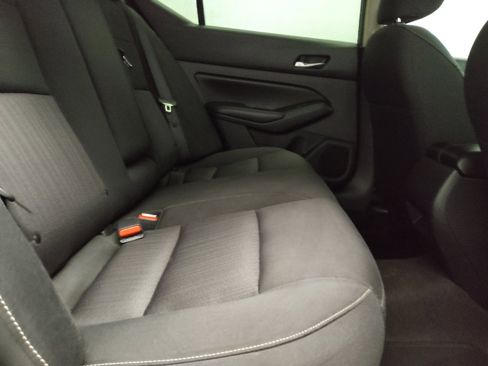 Used 2022 Nissan Altima 2.5 S FWD image 19