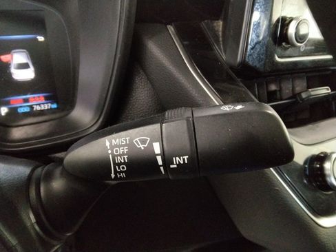 Used 2022 Toyota Corolla LE image 15