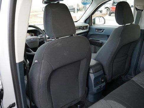 Used 2025 Ford Maverick XLT w/ XLT Luxury Package image 15