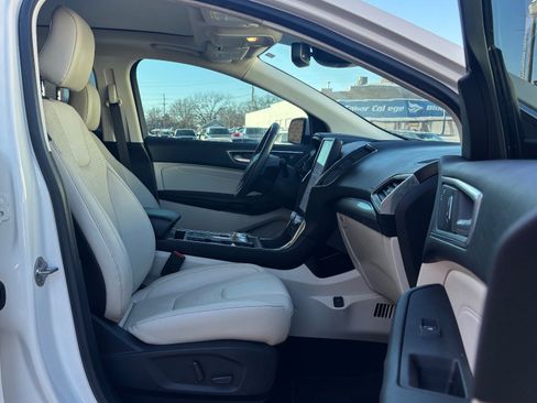Certified 2022 Ford Edge Titanium w/ Equipment Group 301A image 28