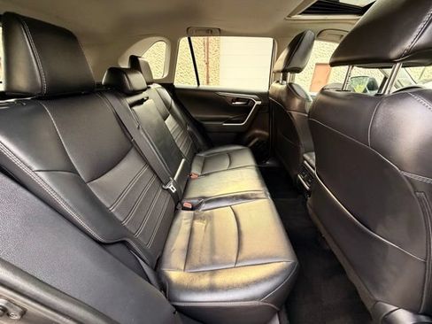 Used 2021 Toyota RAV4 Limited w/ Limited Grade Weather Package AWD/4WD image 21