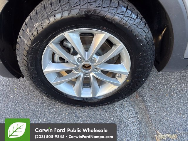 Used 2018 Kia Sorento AWD image 9
