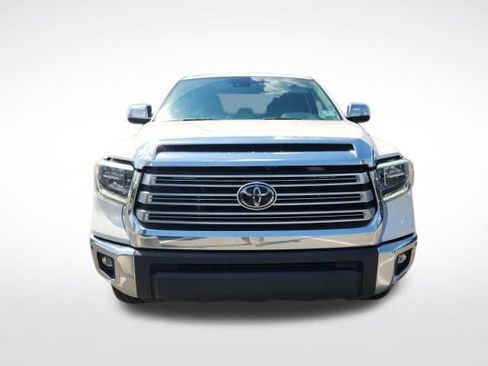 Used 2021 Toyota Tundra Limited w/ Limited Premium Package AWD/4WD image 3