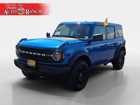 Certified 2025 Ford Bronco Big Bend w/ Black Appearance Package AWD/4WD image 7