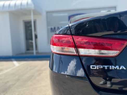 Used 2016 Kia Optima EX image 24