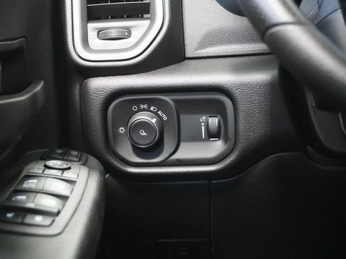 Used 2024 RAM 3500 Tradesman image 25