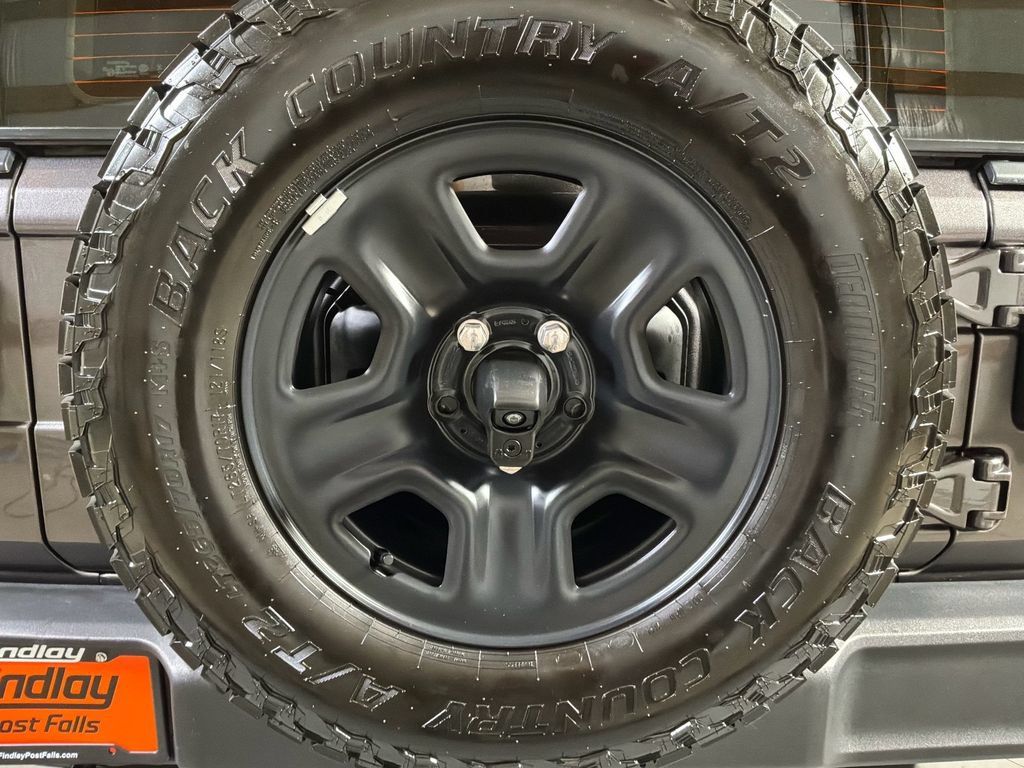 Used 2024 Jeep Wrangler Sport AWD/4WD image 11