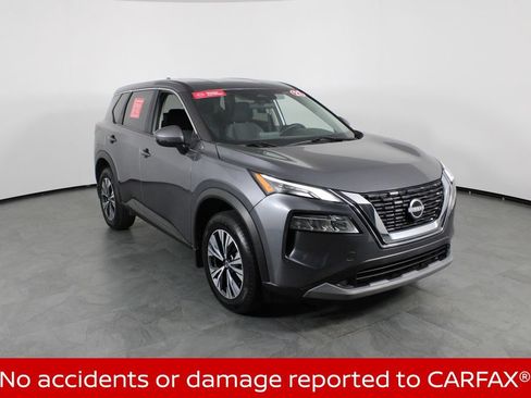 Certified 2022 Nissan Rogue SV FWD image 5