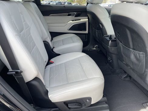 Certified 2021 Kia Telluride SX w/ SX Prestige Package AWD/4WD image 25