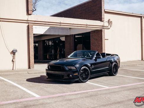Used 2013 Ford Mustang Shelby GT500 image 36
