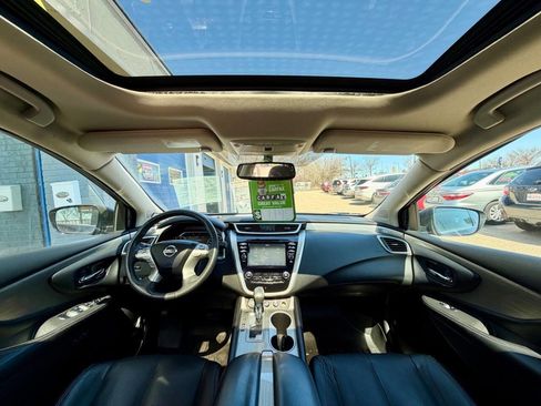 Used 2015 Nissan Murano SV AWD/4WD image 16