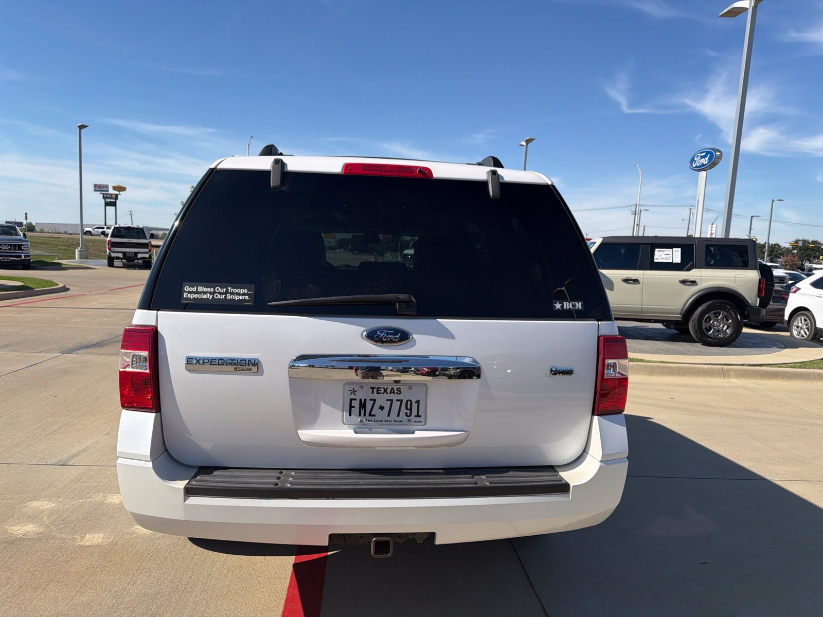 Used 2010 Ford Expedition Limited RWD image 7