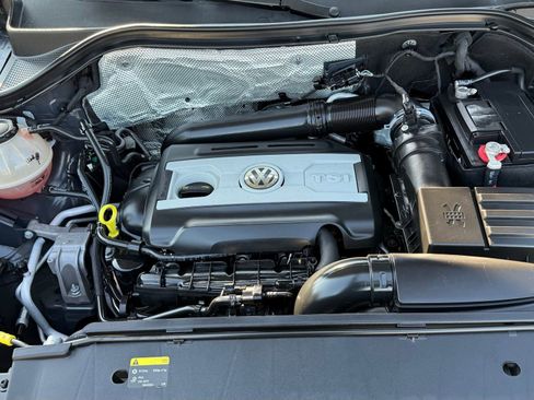 Used 2017 Volkswagen Tiguan Limited w/ Alloy Wheels Package AWD/4WD image 29