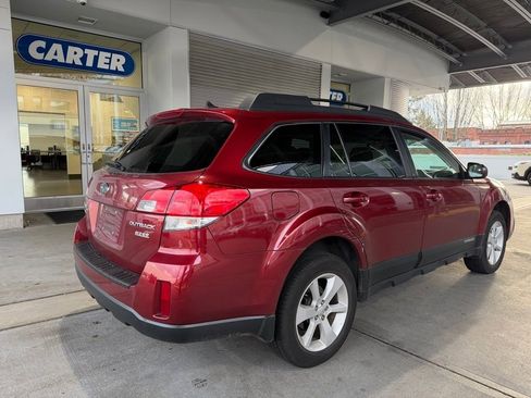 Used 2014 Subaru Outback 2.5i Premium image 7