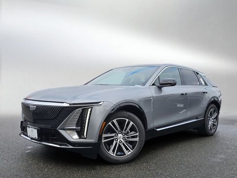 New 2026 Cadillac Lyriq Luxury image 3