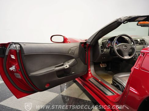 Used 2012 Chevrolet Corvette Grand Sport w/ 3LT Preferred Equipment Group RWD image 37