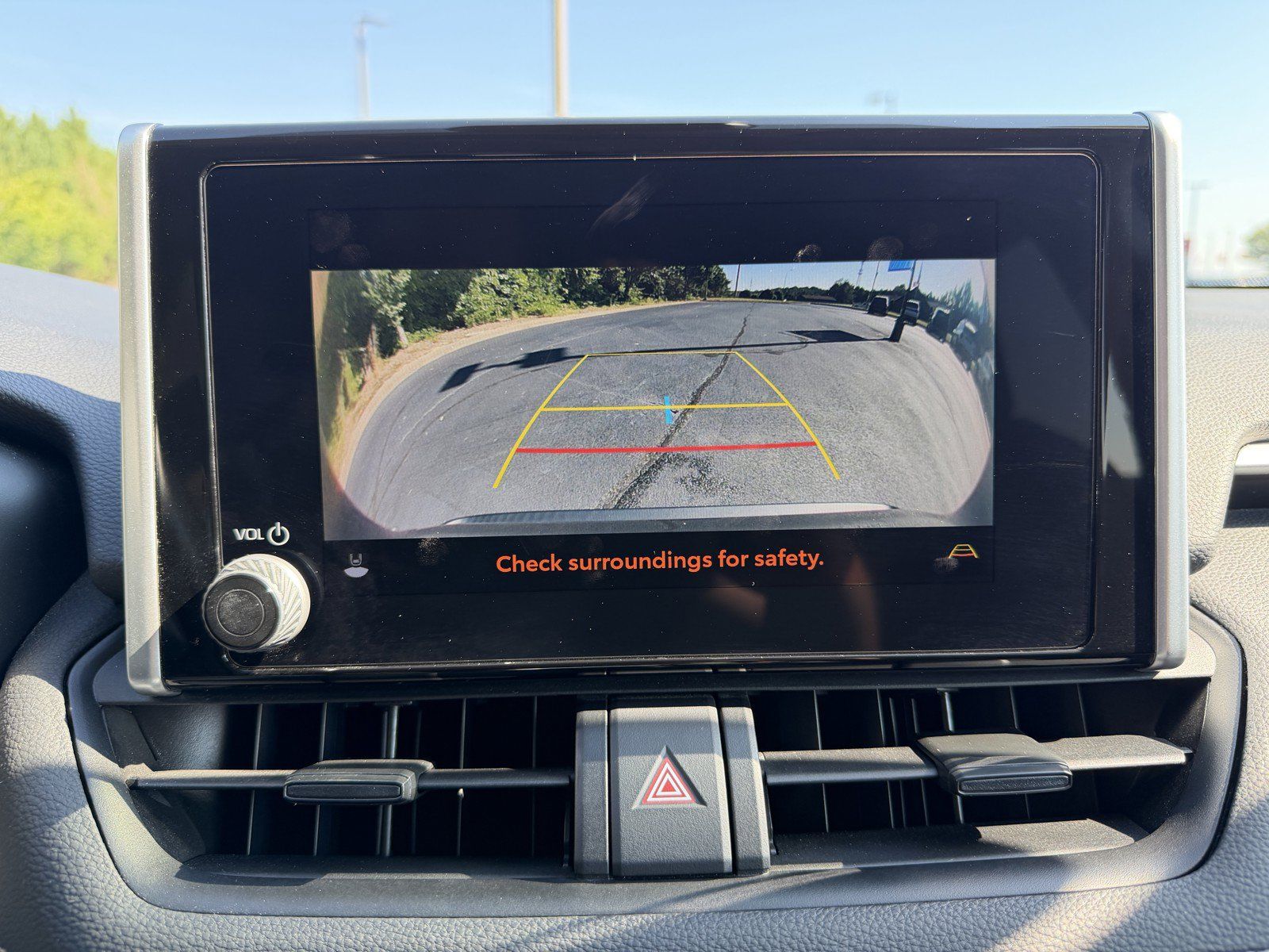 Used 2023 Toyota RAV4 LE FWD image 18