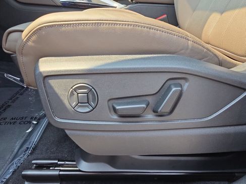 Certified 2025 Audi Q5 Premium Plus AWD/4WD image 11
