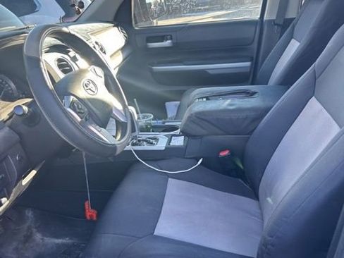 Used 2015 Toyota Tundra SR5 image 8