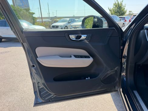Certified 2026 Volvo XC60 B5 Plus AWD/4WD image 21