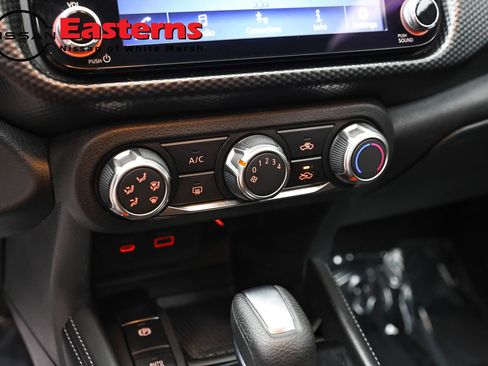 Used 2024 Nissan Kicks SV FWD image 19