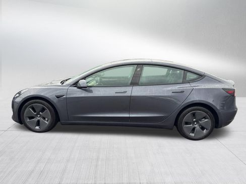 Used 2022 Tesla Model 3 Long Range AWD/4WD image 4