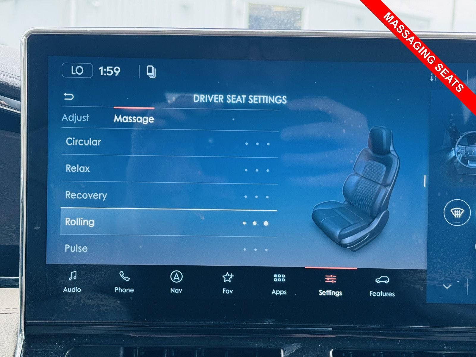 Used 2024 Lincoln Navigator L Reserve AWD/4WD image 5