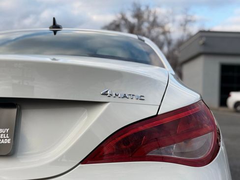 Used 2014 Mercedes-Benz CLA 250 4MATIC image 10