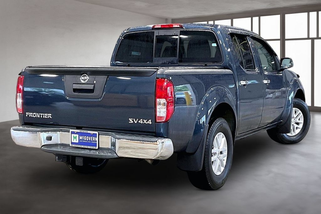 Used 2018 Nissan Frontier SV AWD/4WD image 7