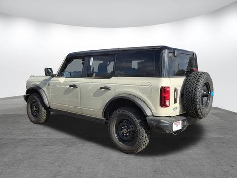 New 2026 Ford Bronco Big Bend w/ Black Diamond Package AWD/4WD image 3