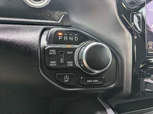 Used 2021 RAM 1500 Big Horn AWD/4WD image 12