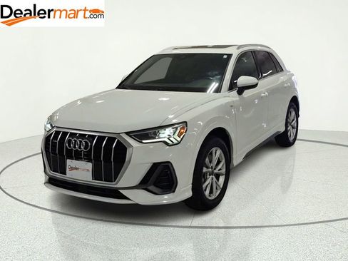 Used 2023 Audi Q3 2.0T Premium AWD/4WD image 1