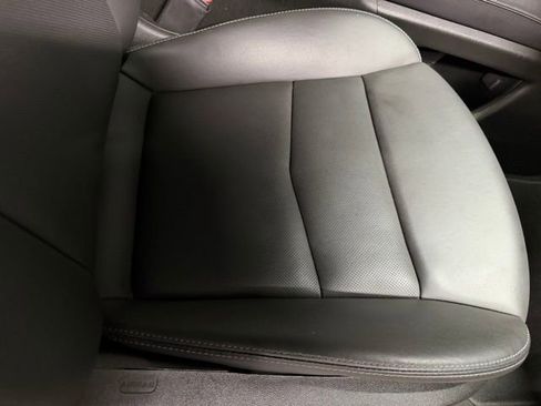 Used 2025 Cadillac XT5 Premium Luxury image 29