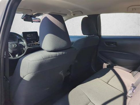 Used 2025 Toyota Corolla LE FWD image 23