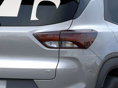 New 2026 Chevrolet TrailBlazer LT w/ Driver Confidence Package AWD/4WD image 11