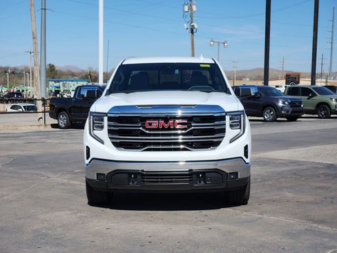New 2026 GMC Sierra 1500 SLT w/ SLT Premium Package image 6