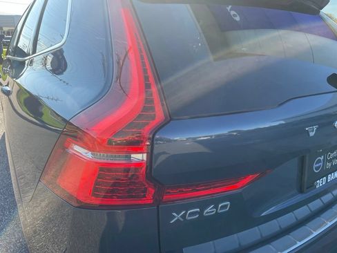 Used 2023 Volvo XC60 B5 Plus w/ Climate Package AWD/4WD image 11
