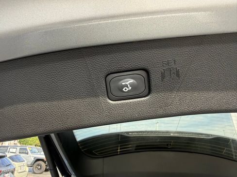 Used 2023 Ford Edge SEL w/ Convenience Package AWD/4WD image 42