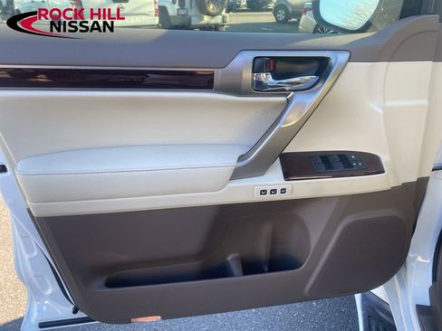 Used 2017 Lexus GX 460 460 image 10
